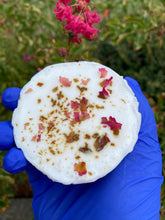 Load image into Gallery viewer, Rose Facial Bar